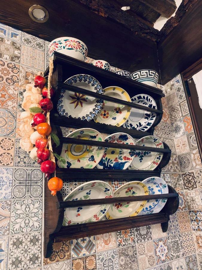 Country house Areti's Traditional House Apollona