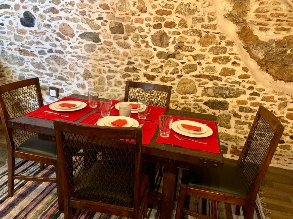 Areti's Traditional House Country house *
